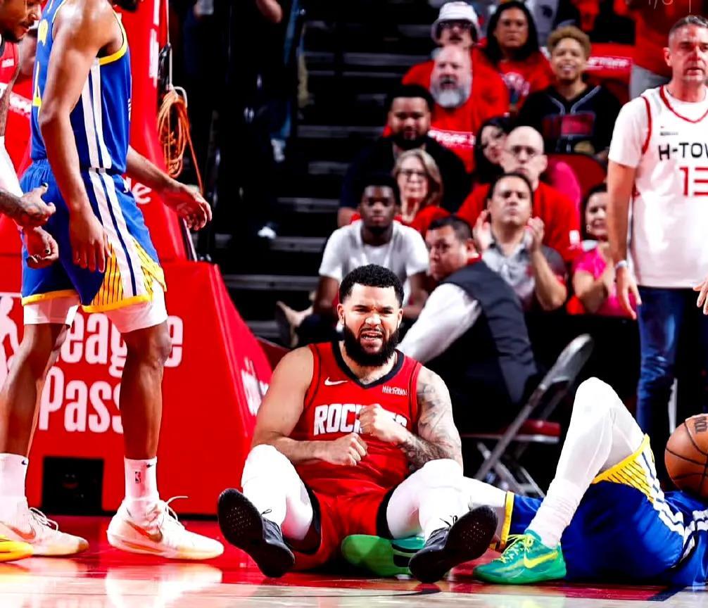 清晨金州勇士防线松动：NBA常规赛节点到来；态度坚定；资深球员宣示担当的简单介绍