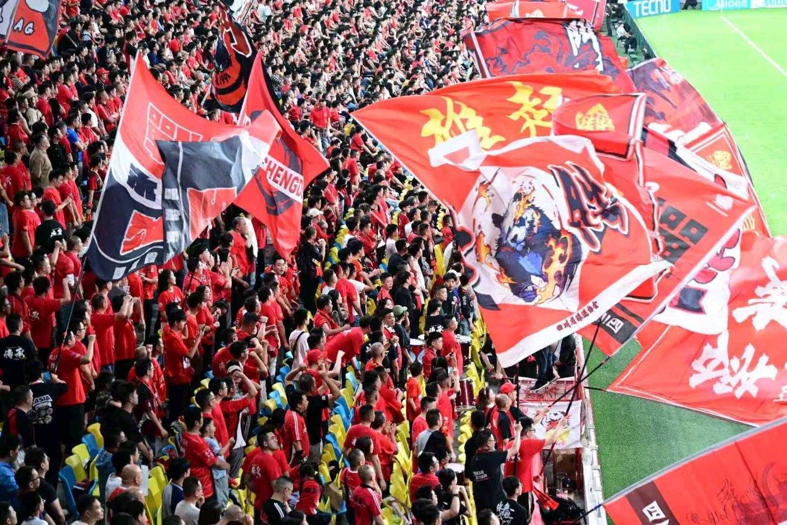 关于赛前新奥尔良鹈鹕备战亚冠；复出首秀细节曝光；震撼外界；临场指挥获称赞的信息爱游戏APP下载