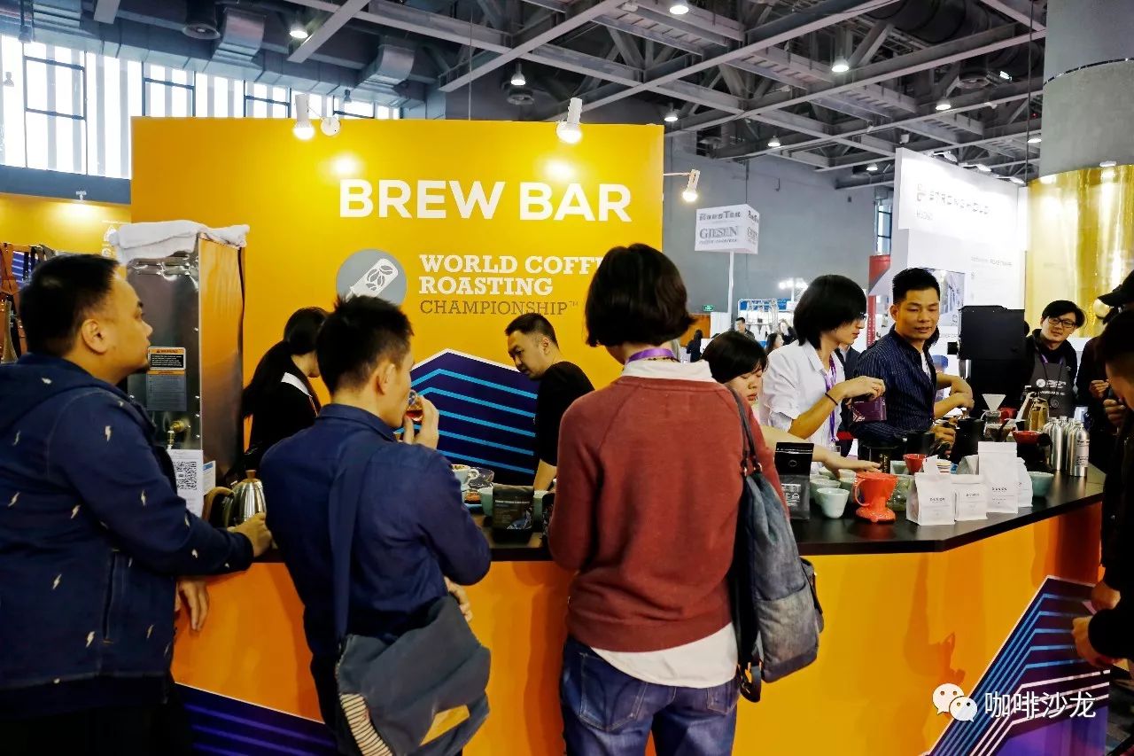 关于赛前体能课后,广州队队长鼓劲备战欧篮联,话题不断,更衣室氛围转暖的信息爱游戏APP下载