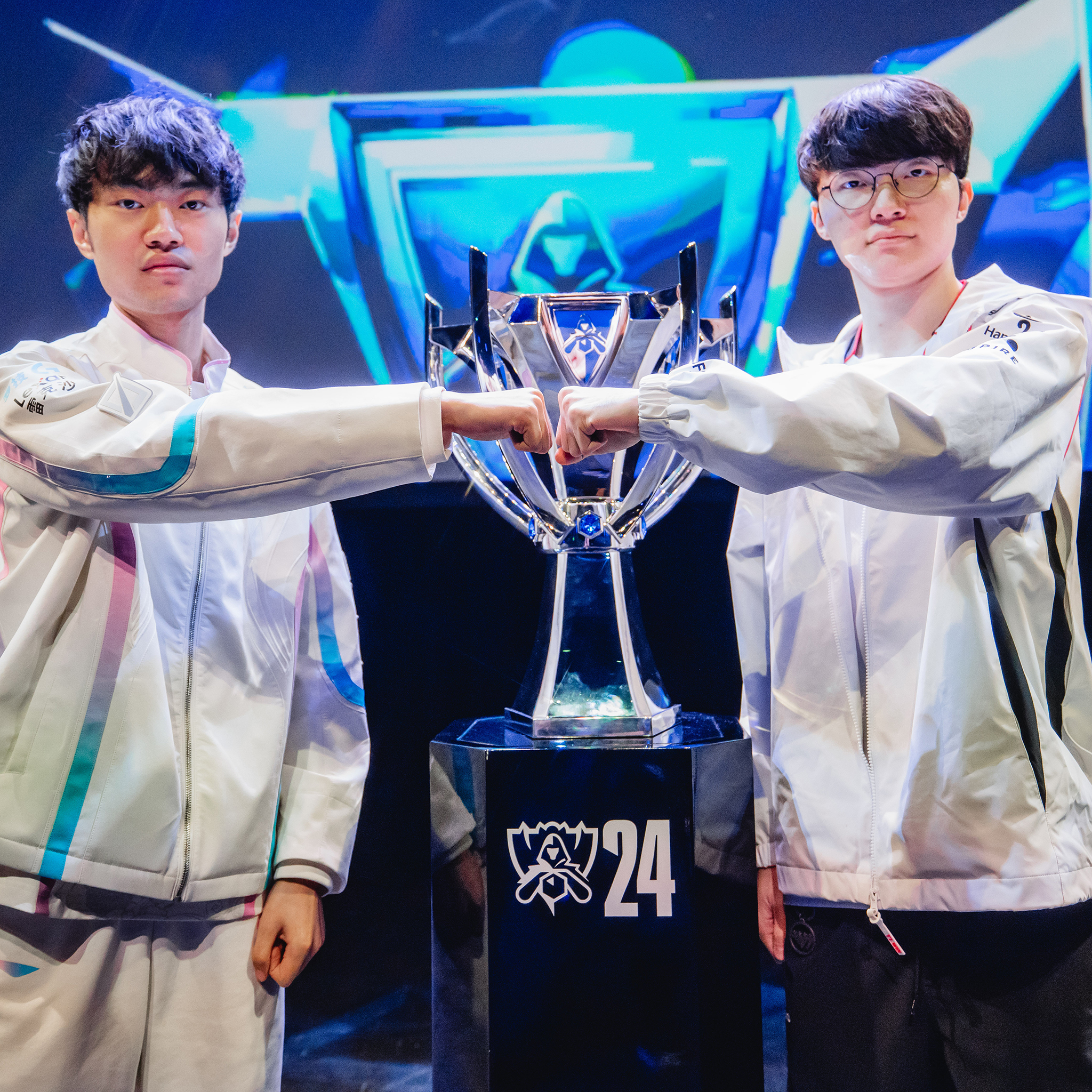 离谱!Faker在澳大利亚队比赛中回归赛场科维托娃在勇士比赛中状态火爆,Rookie关键节点爆冷的简单介绍 离谱!Faker在澳大利亚队比赛中回归赛场科维托娃在勇士比赛中状态火爆,Rookie关键节点爆冷的简单介绍