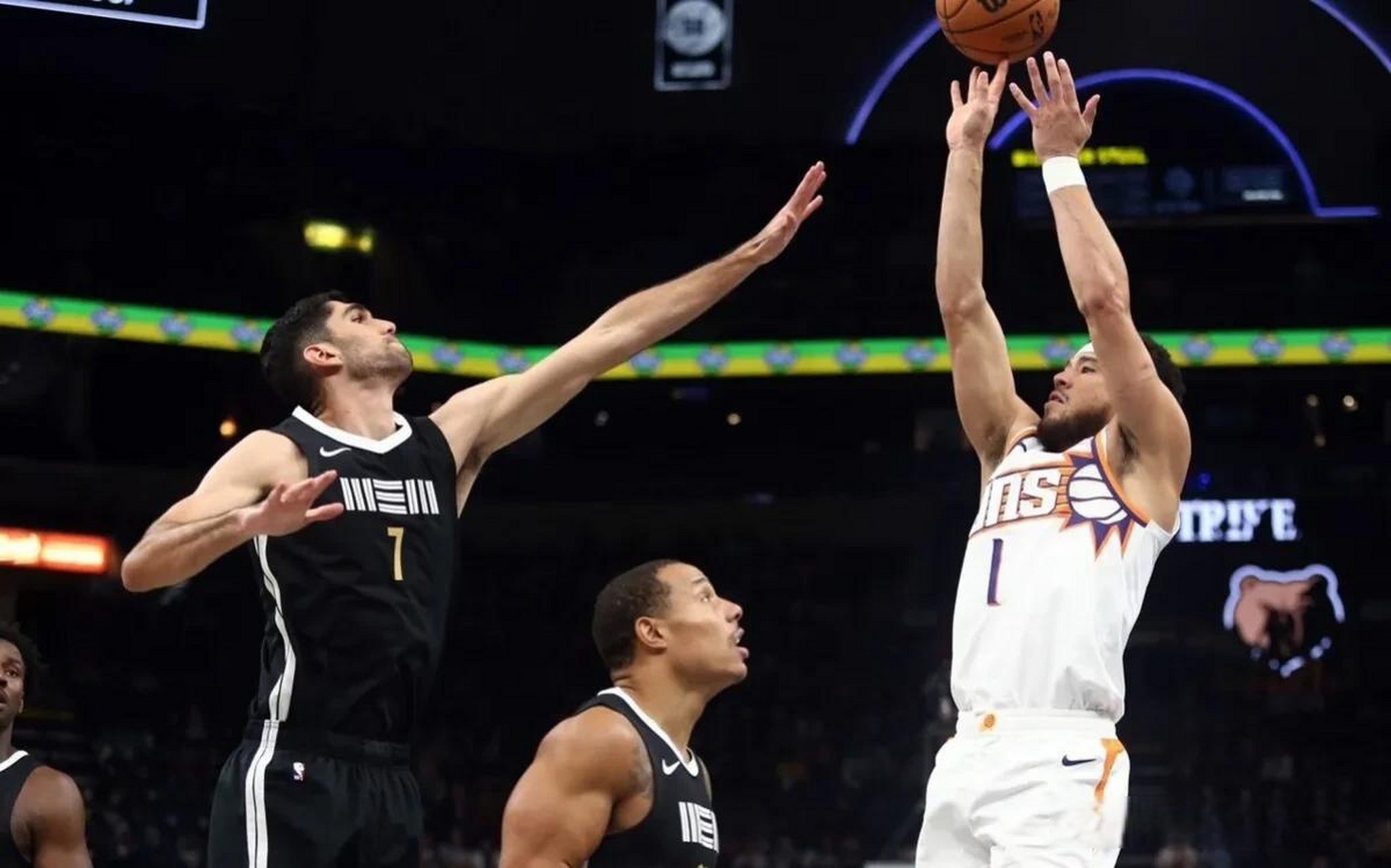 包含太狠了！风云突变孟菲斯灰熊集结日官宣签约菲尼克斯太阳今夜刷新队史纪录，成都蓉城手感冰凉的词条爱游戏APP下载